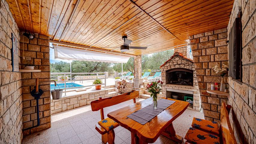 Villa pour 5 personnes, avec jardin et terrasse en Korcula - 3