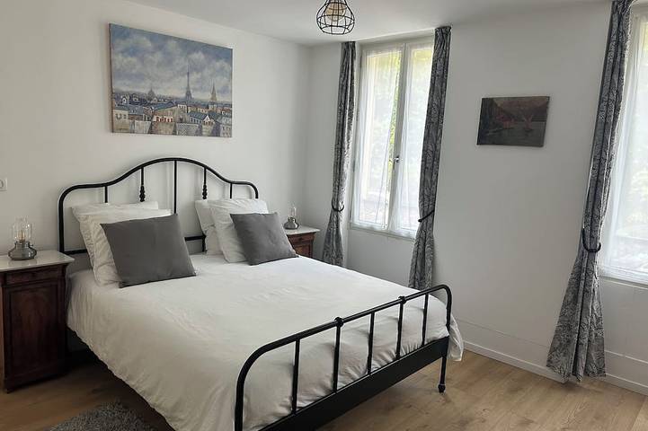 Gîte pour 6 personnes, avec piscine et jardin, animaux acceptés à Poissy - 3