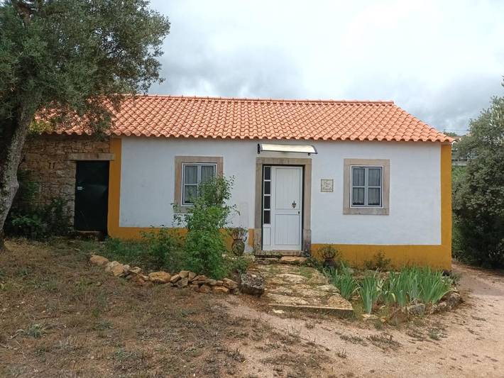 Casa de férias para 6 pessoas, com vista para o lago e jardim em Tomar