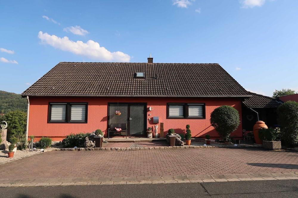 Ganze Wohnung, Lucy's Ferienwohnung in Ebermannstadt, Fränkische Schweiz