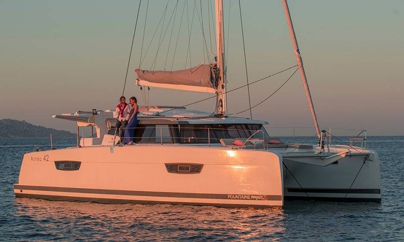 Bateau pour 8 personnes dans Port Pin Rolland