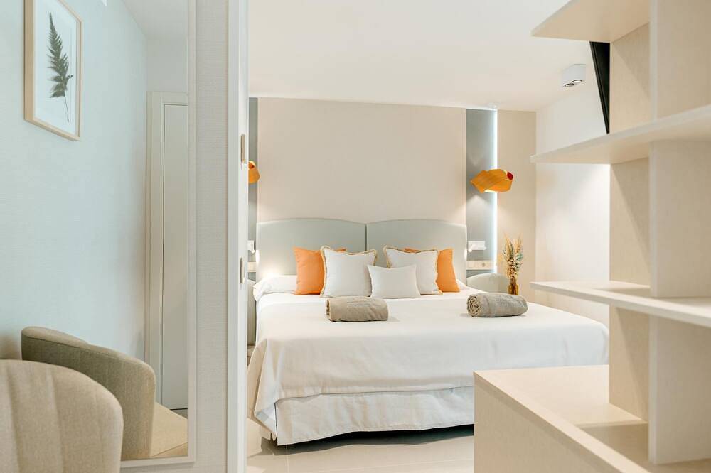 Ganze Wohnung, Exclusive penthouse huge terrace in La Caleta in La Caleta, Adeje