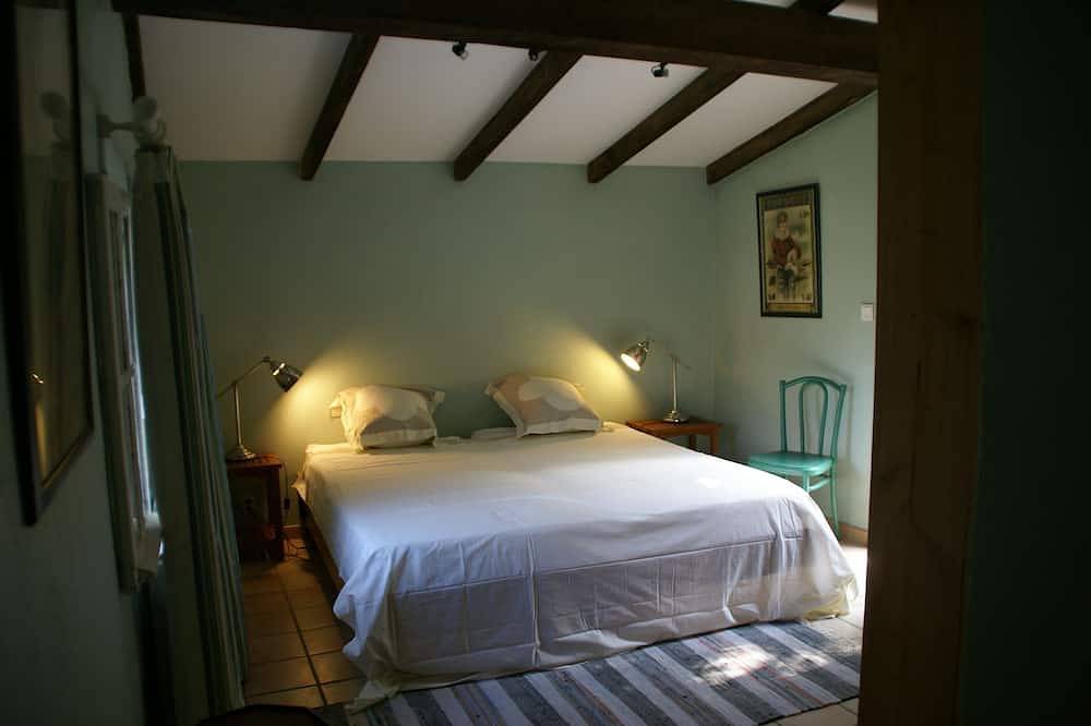 Magnifique maison - Piscine chauffée - Cévennes - 6 chambres - Meublé 3*** in Soudorgues, Parc national des Cévennes