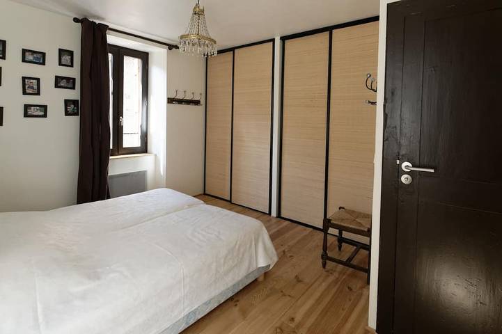 T4 in 6-person house, near town center, thermal baths and ski lift. in Ax-les-Thermes, Französische Pyrenäen