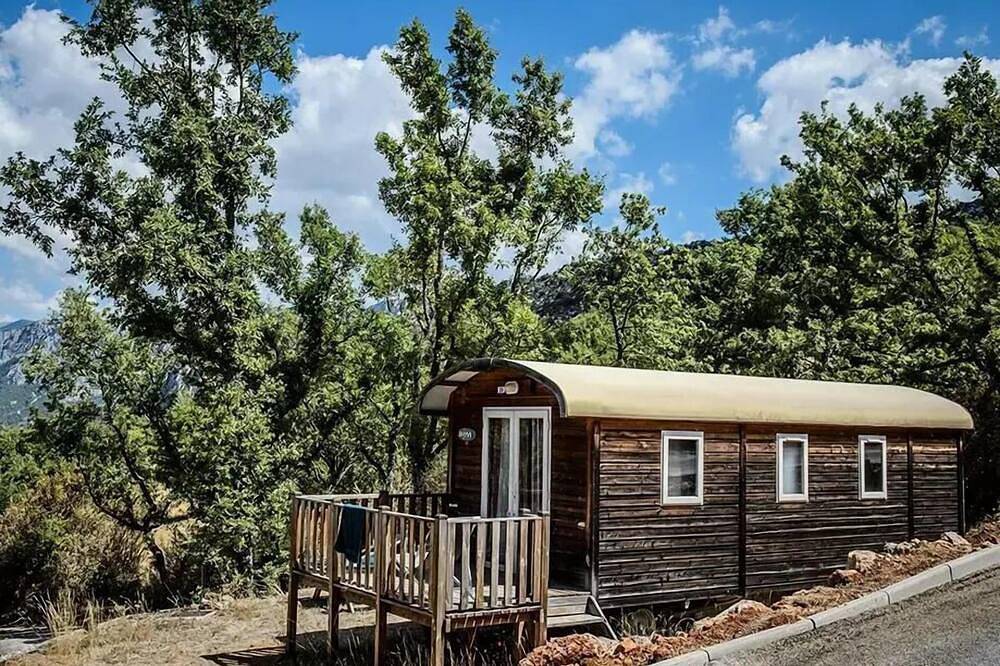 Cabane En Bois pour 4 Personnes dans Aiguines, Gorges du Verdon