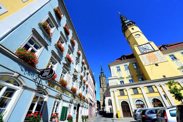 Hotel, mit Ausblick