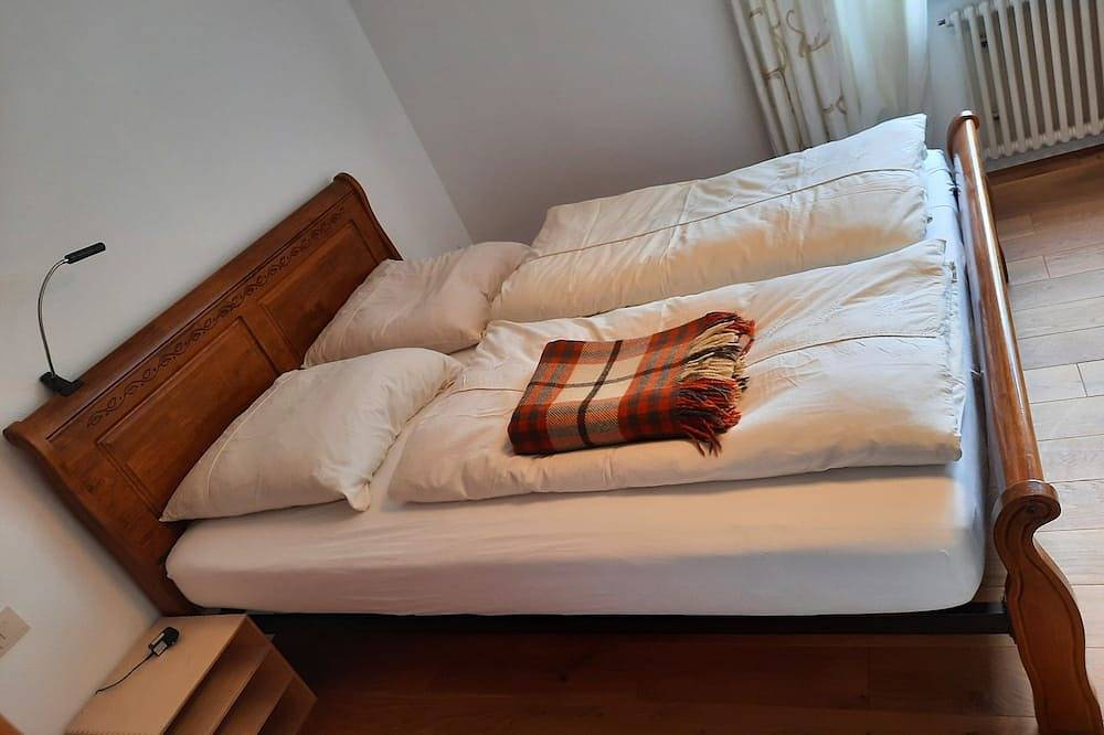 Ganze Wohnung, Schöne Terrassenferienwohnung , 85m² 2 Schlafzimmer und ein großes Wohnzimmer in Waldkirch, Südschwarzwald