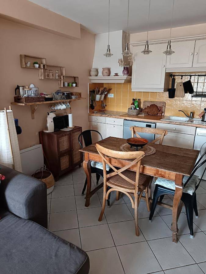 Location de vacances pour 4 personnes, avec vue et jardin à Sainte-Lucie-de-Tallano - 2