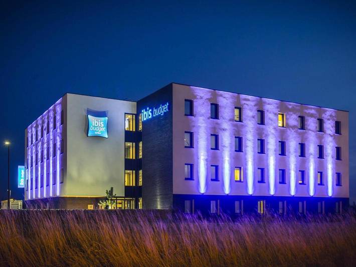 Hôtel pour 2 personnes, avec Terrasse et Vue à Saint-Parres-aux-Tertres