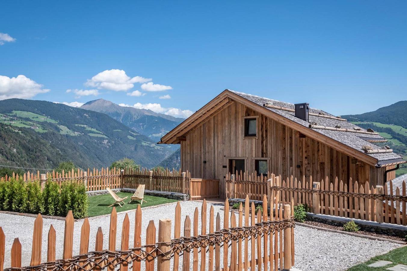 Ganze Wohnung, Chalet Sunrise mit Bergblick, Sauna, Whirlpool und Wlan in Spinges, Mühlbach