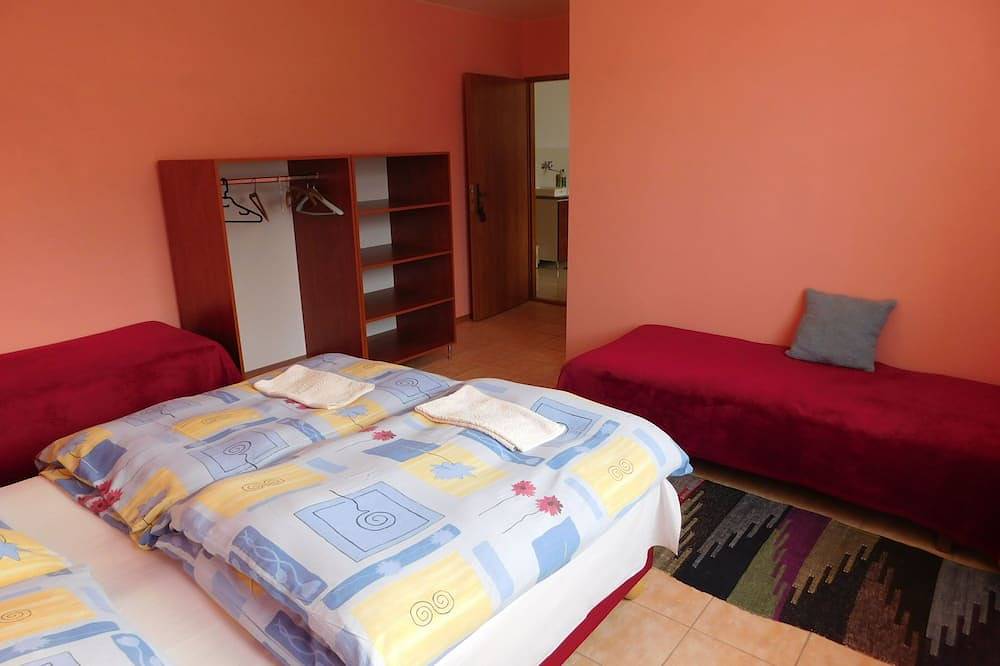 Ganze Wohnung, Zweizimmerwohnung Tania für 6 Personen in Tatra-Bergen in Závažná Poruba, okres Liptovský Mikuláš