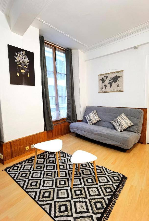 Appartement entier, One-Bedroom Apartment in Pau, Béarn