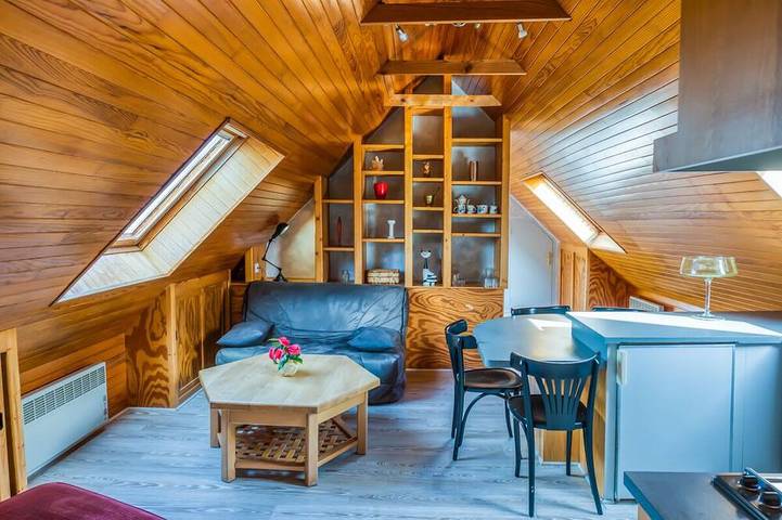 Gîte pour 2 personnes, avec jardin ainsi que jacuzzi et terrasse à Plouégat-Moysan