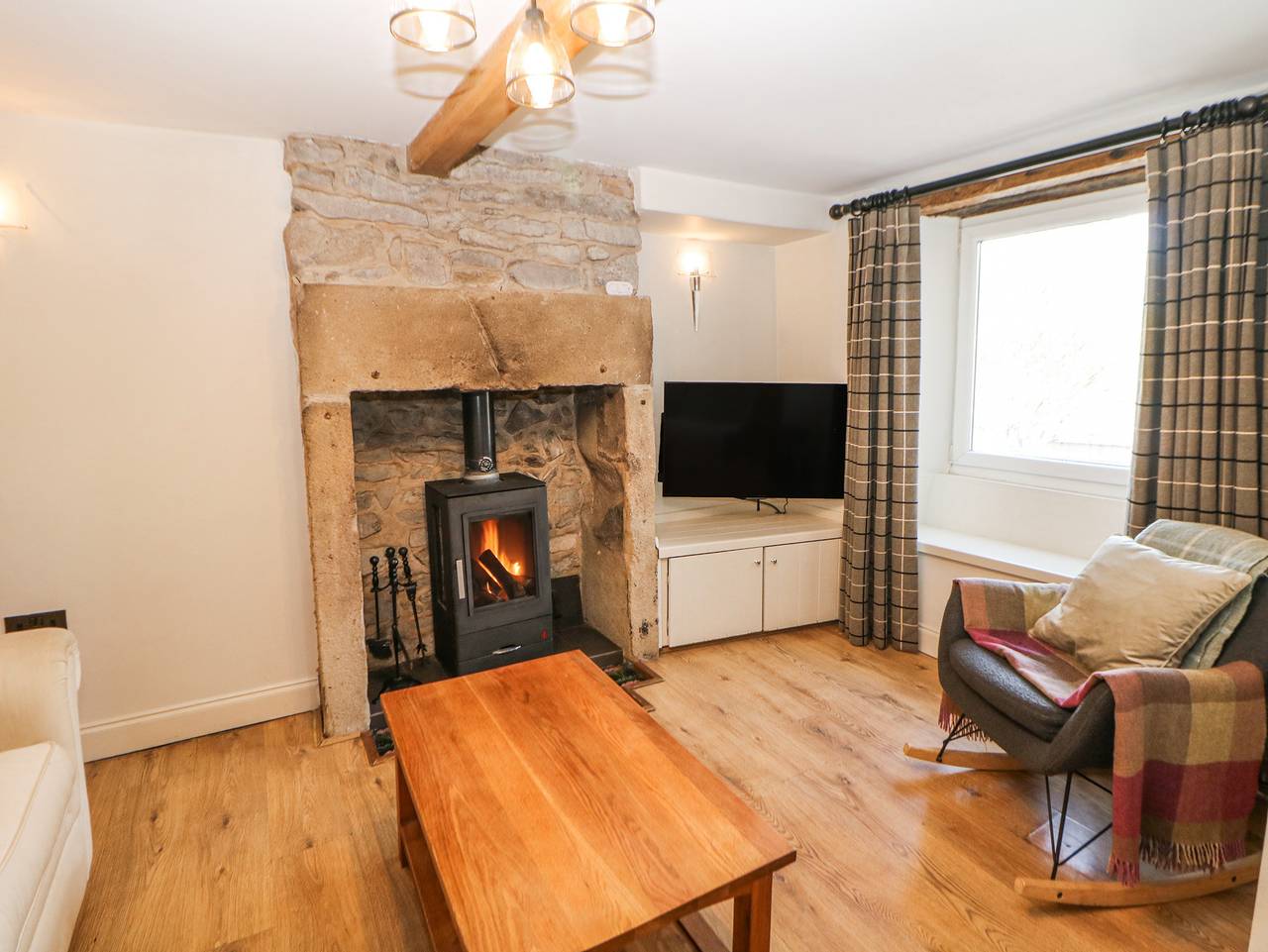 Bank Cottage in Bradwell (Derbyshire Dales), Derbyshire