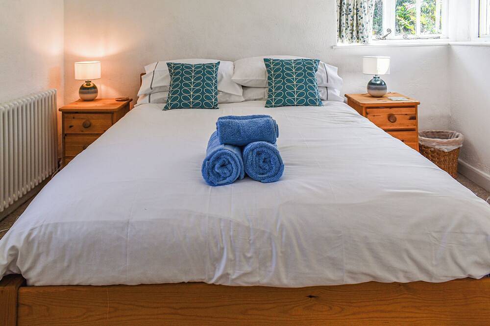 3 bedroom accommodation in Sennen Cove in Sennen, Cornwall