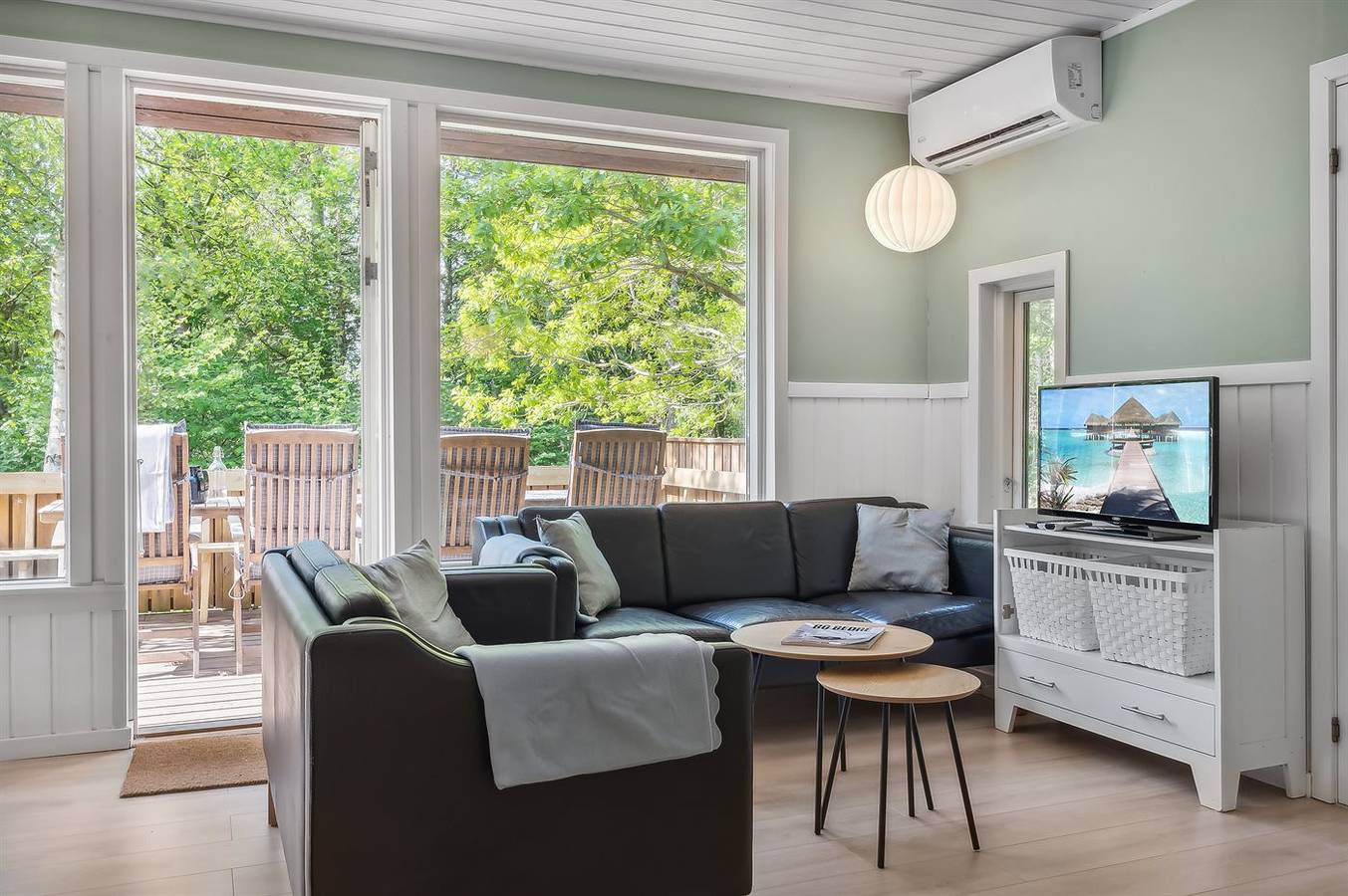 Home in Fårvang with outdoor swimming pool in Silkeborg Kommune