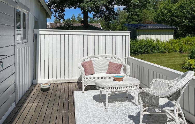 Ferienhaus für 4 Personen mit Terrasse in Ljungby, Bolmen