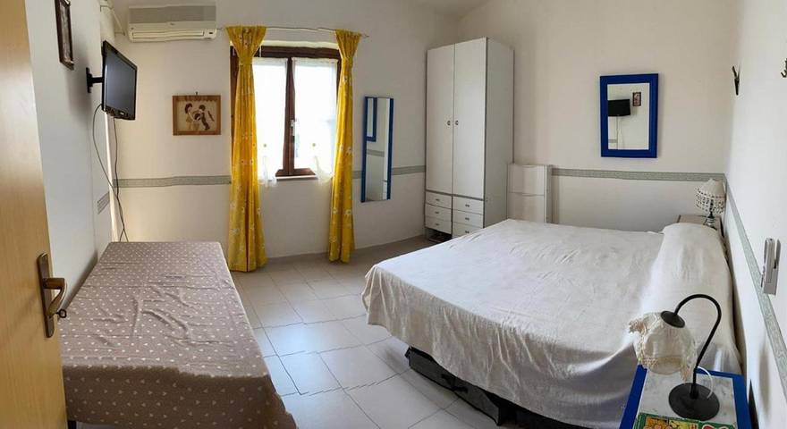 Casa vacanza per 4 persone, con Balcone e Terrazza nonché Giardino e Panorama a Roseto Capo Spulico
