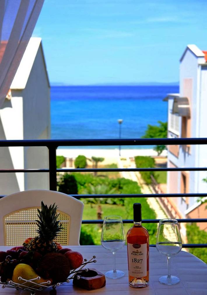 Ferienwohnung für 5 Personen, mit Terrasse und Ausblick in Chalkidiki - 3