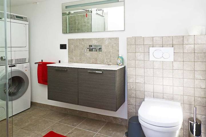 Ferienhaus Camelia mit Traumaussicht über den Lago Maggiore (It) in Novaglio, Oggebbio Gemeinde