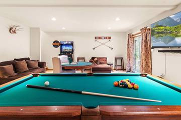 Chalet for 10 Guests in Albrightsville, Hickory Run State Park, Picture 3