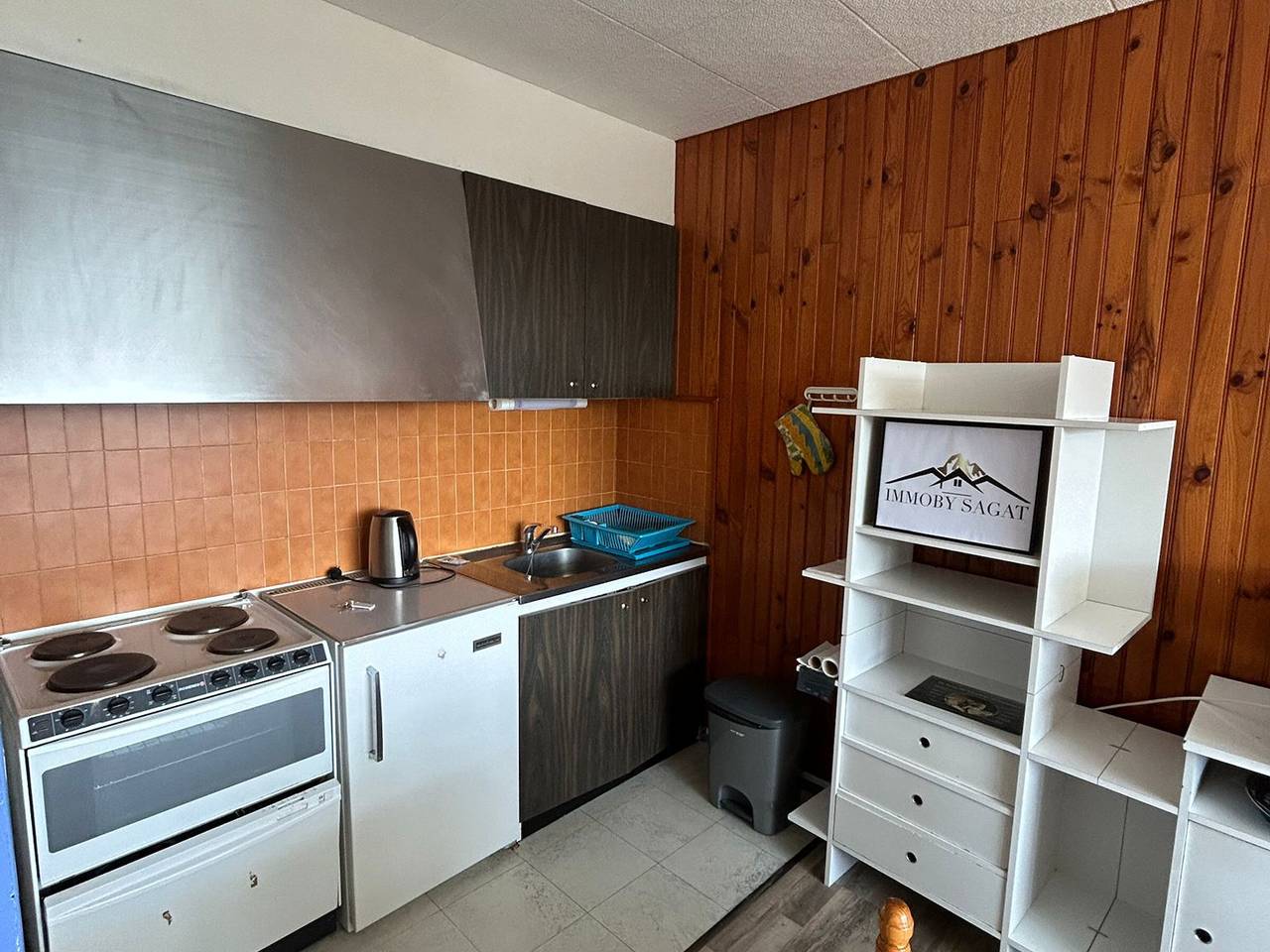 Appartement entier, Appartement 2 pièces vue montagne, proche pistes et lac in Super Besse, Besse-et-Saint-Anastaise