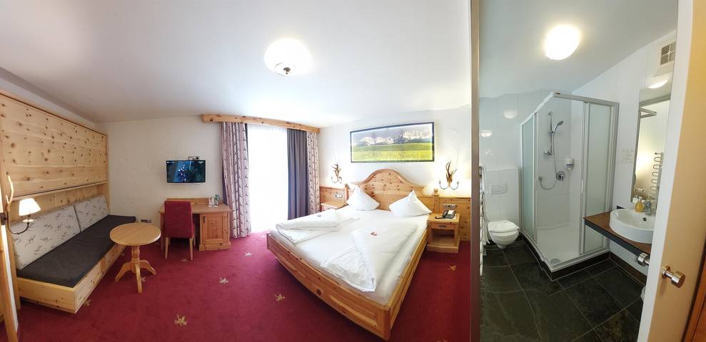 Ganze Ferienwohnung, Doppelzimmer Hexenzirbe in Söll, Kaisergebirge