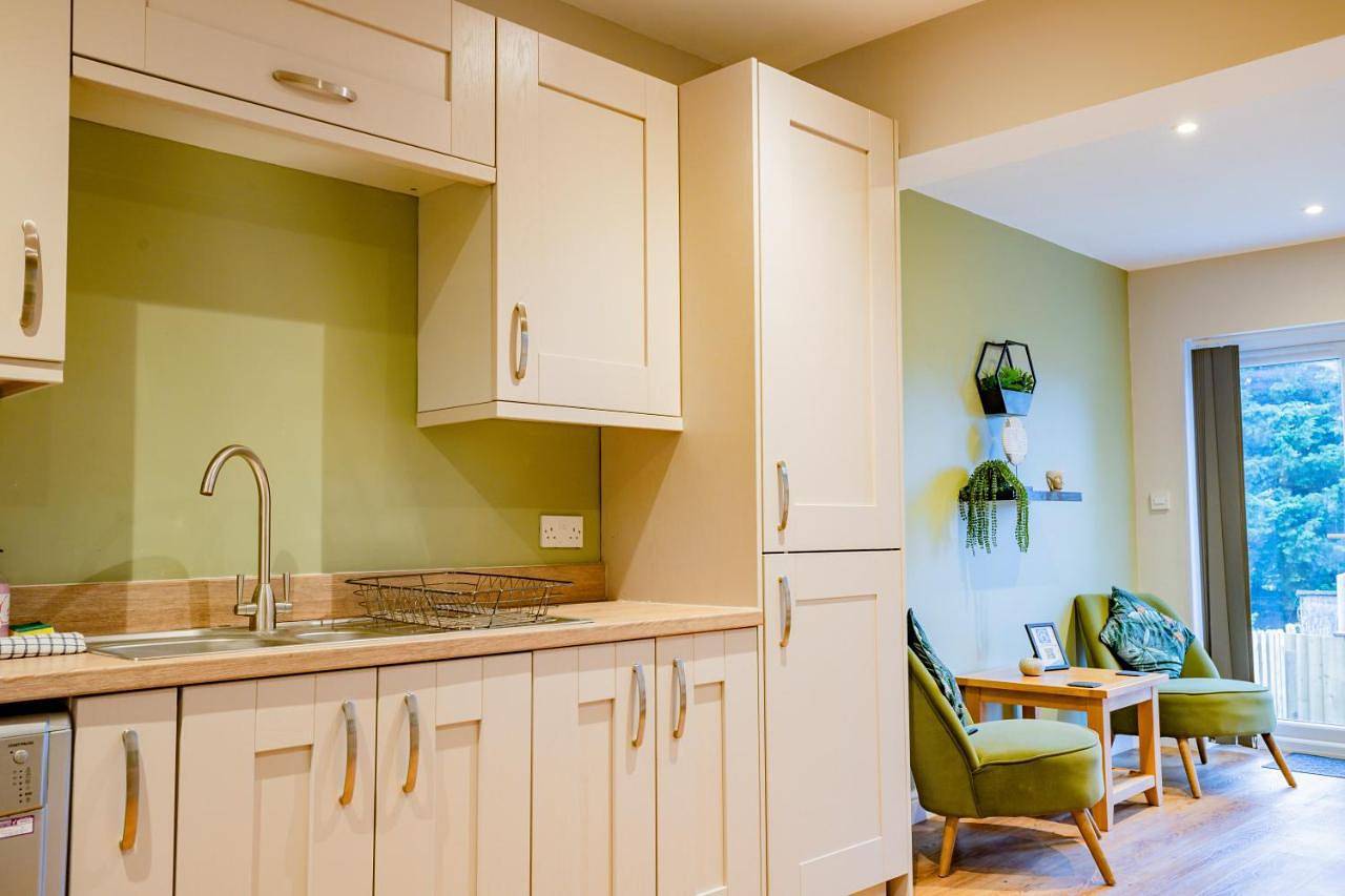 2 Bedroom Stylish Home In Central Worcester in Worcester, Worcestershire