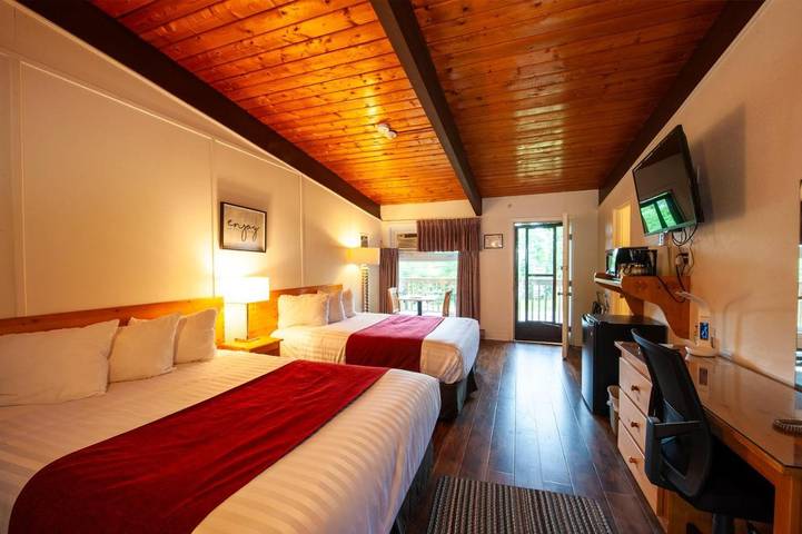 Hotel para 4 personas, con piscina y vistas al lago además de jardín y vistas, Se admiten mascotas - 1