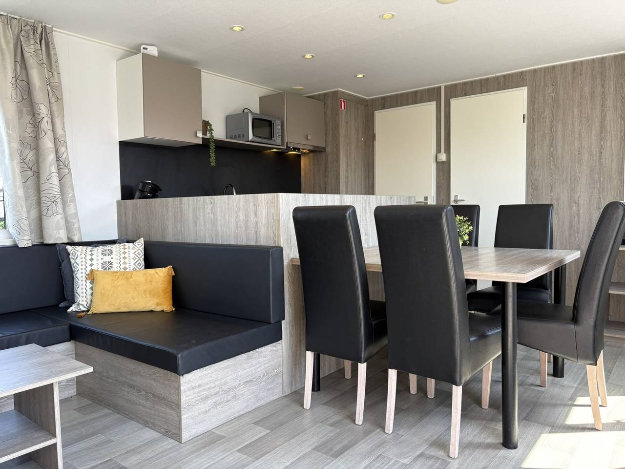 Geräumiges chalet für 5 Personen mit Klimaanlage und privater Terrasse in Serooskerke in Serooskerke, Walcheren