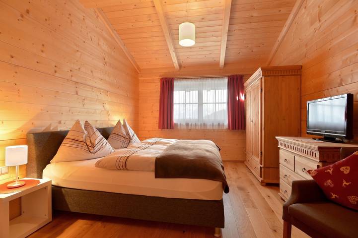 Geheel vakantieappartement, Appartement, douche, Wc, 3 slaapkamers in Söll, Kaisergebirge