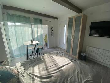 Gîte pour 2 personnes, avec terrasse à Blacé