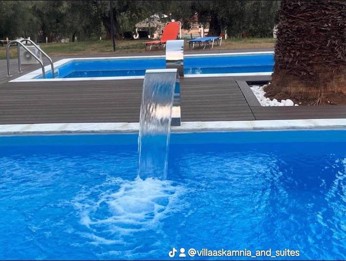 Hotel für 4 Personen, mit Garten und Ausblick sowie Pool und Kinderpool