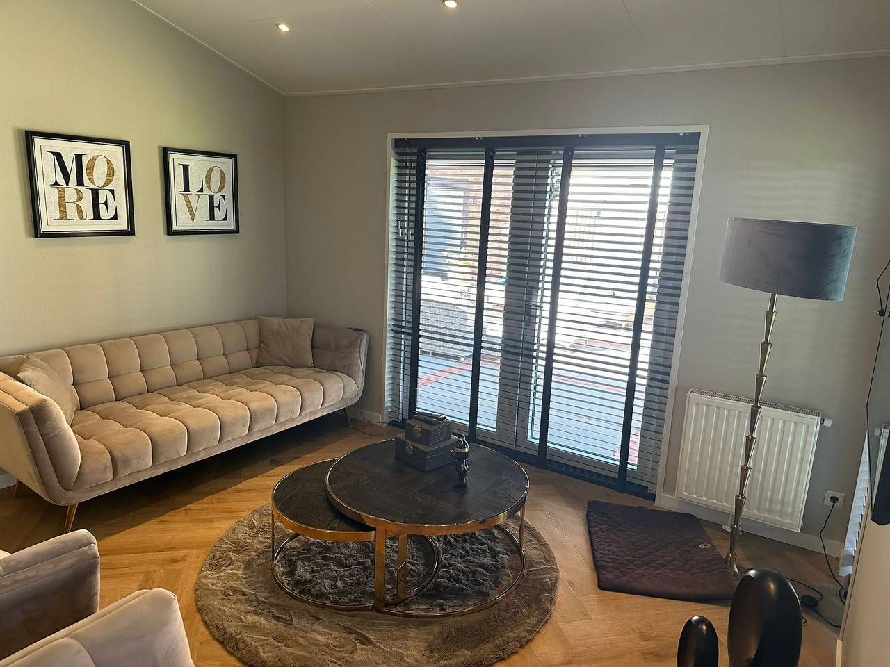 Resort Rhederlaagse Meren — Brick Lodge with Hot Tub | 6 persons in Veluwe