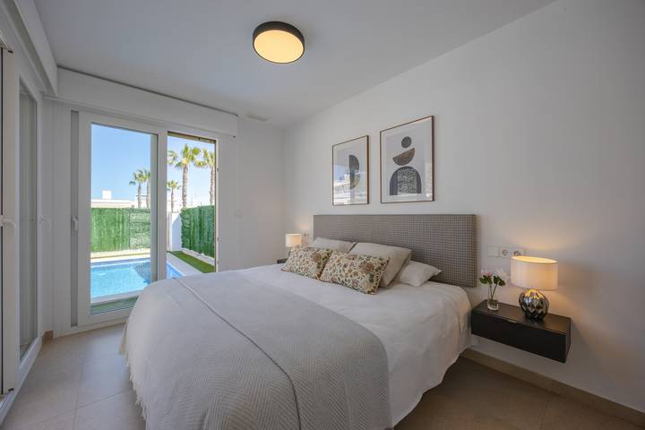 Casa rural para 6 personas, con Terraza y Jardín en Jacarilla - 3
