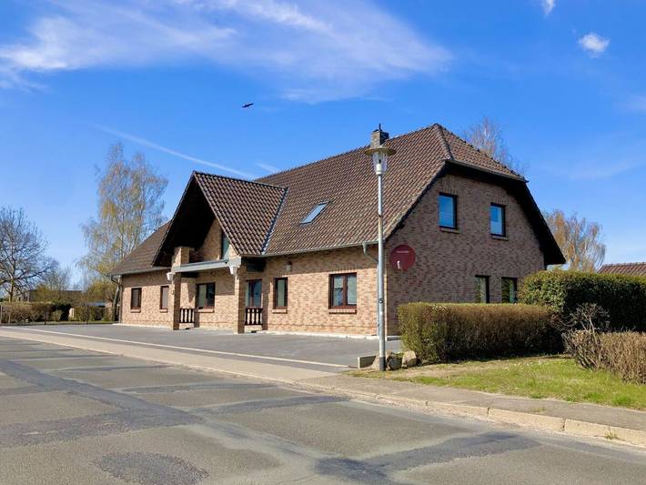 Ferienwohnung für 8 Personen, mit Terrasse und Garten in Kargow