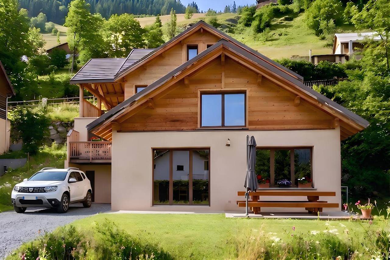 Appartement entier, Casa-Grand Laus: Duplex familial sauna et jacuzzi in Abriès, Queyras