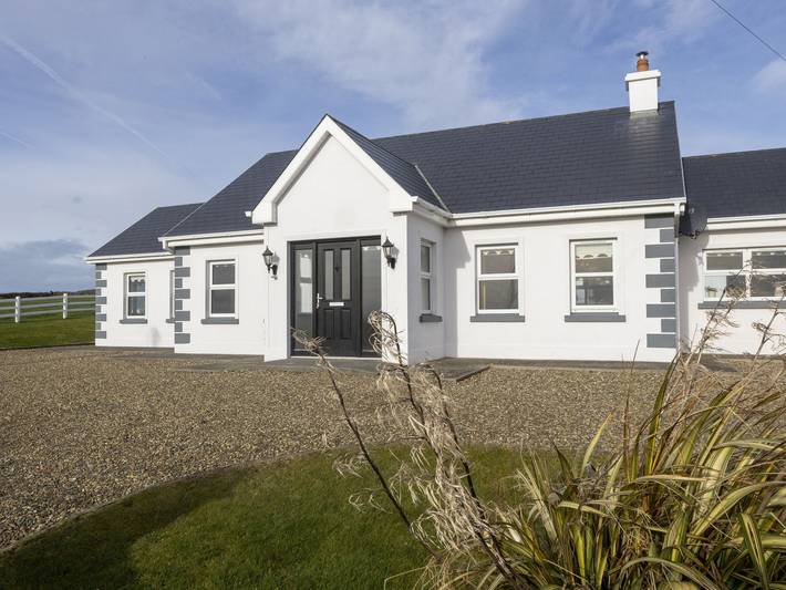 Vacation rental for 6 people in County Clare