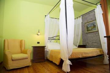 Agriturismo per 23 Persone in Trivigno, Provincia di Potenza, Foto 1