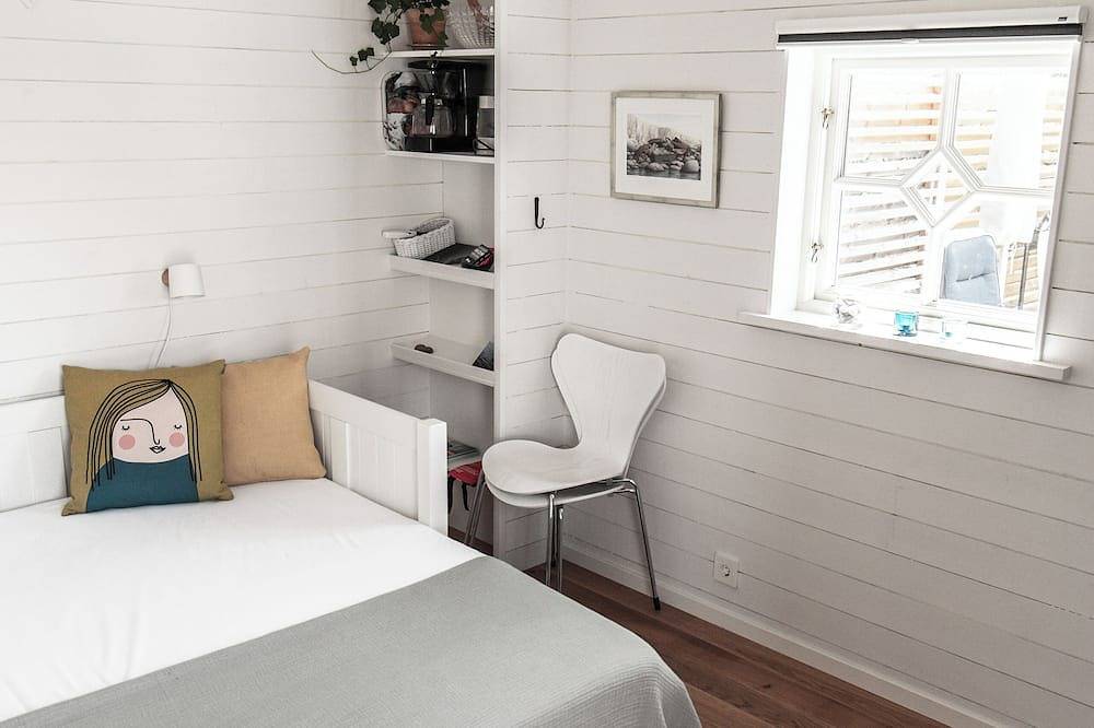 Charming 2-bedroom house new built in wonderful Grebbestad in Norra Västkusten