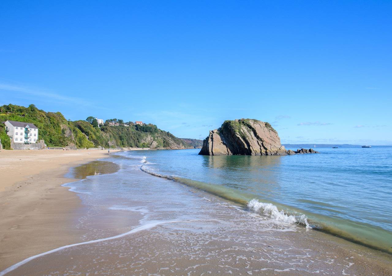 Entire apartment, Tudor Apartment in Tenby, Pembrokeshire