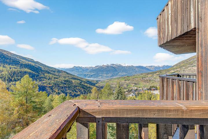 Location de vacances pour 4 personnes, avec balcon et vue sur le lac, animaux acceptés à Les Orres