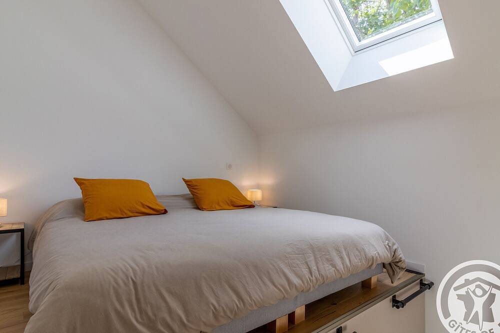Casa Vacacional Renovada en la Isla Fluvial de Chalonnes, Terraza, Bbq, Bicicletas Disponibles in Chalonnes-sur-Loire, Valle del Loira