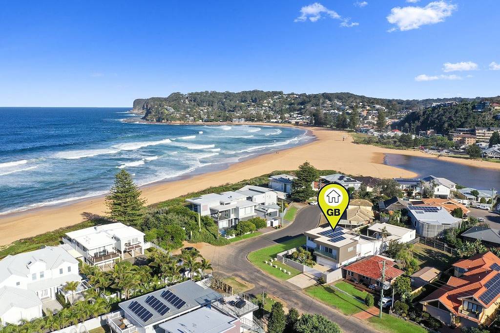 North Avoca Chill Out - Beachside Haven in North Avoca, New South Wales