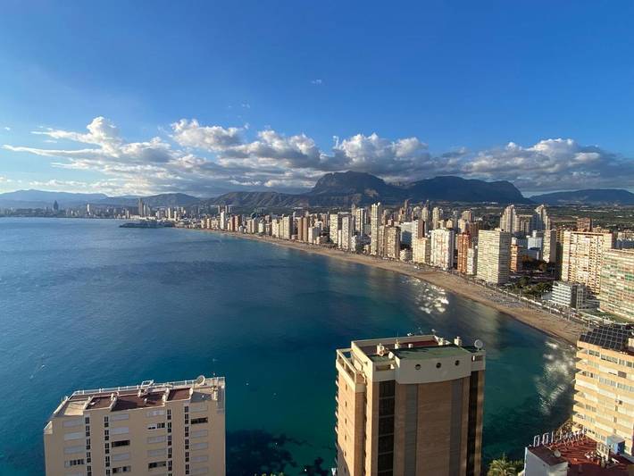 Villa voor 4 personen, with zwembad and uitzicht as well as terras, met huisdier in Benidorm