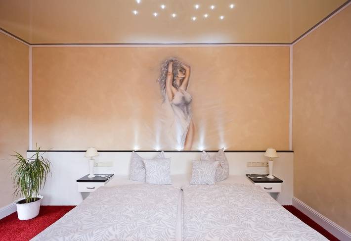 Zimmer für 4 Personen, mit Whirlpool und Terrasse sowie Sauna, mit Haustier in Saalfeld/Saale - 4