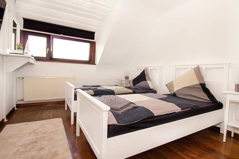 Ganze Wohnung, Ferienwohnung Beckendorf 3 in Losheim am See, Saar-Nahe-Bergland
