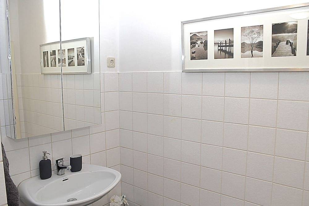 Ganze Wohnung, Zauberhafte Wohnung in alter Villa mit kostenlosem Wlan in Wentorf bei Hamburg, Kreis Herzogtum Lauenburg