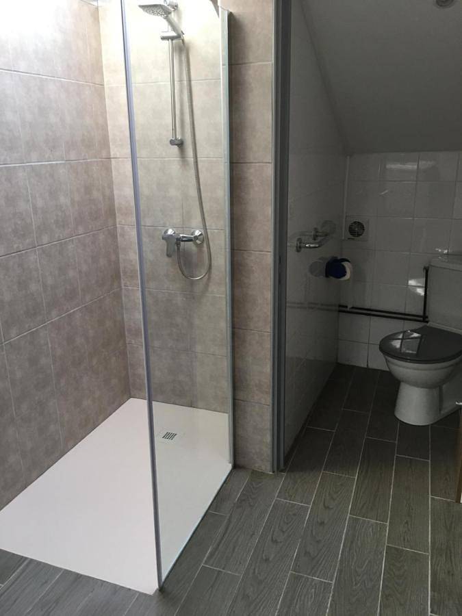 Gîte pour 2 personnes, avec jardin et sauna ainsi que vue et piscine à Bois (homonymie) - 4