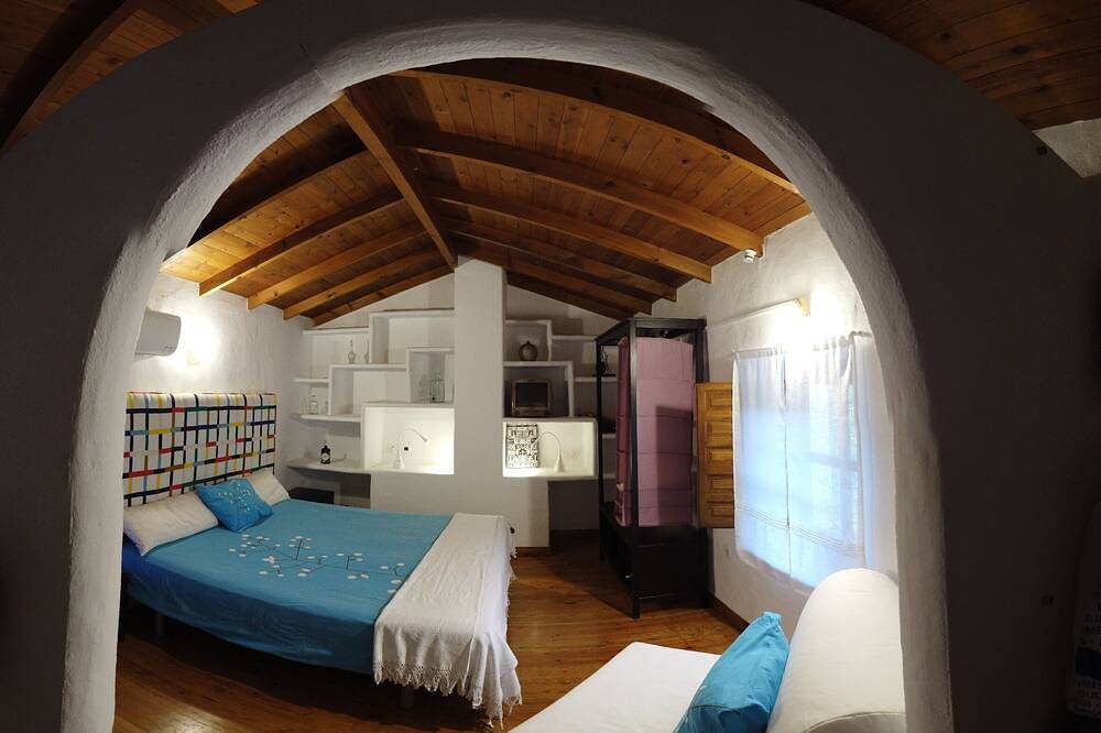 Eine Wassermühle neben dem Fluss Molino de Simón in Benaoján, Málaga Provinz